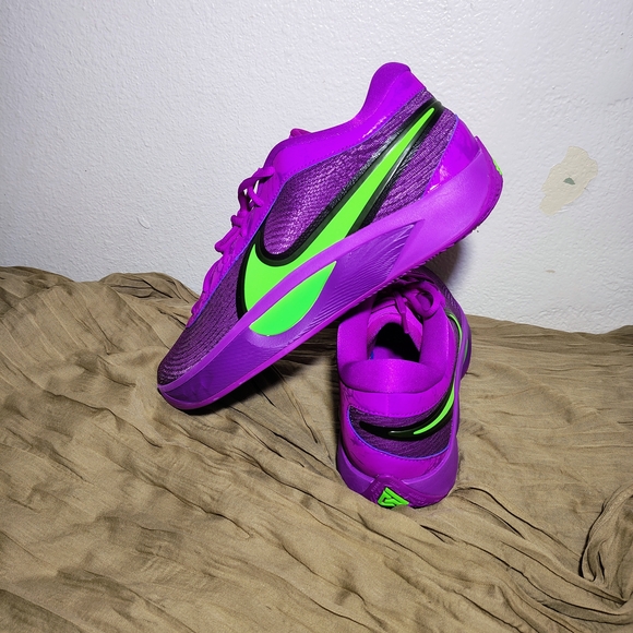 Nike Other - Nike Giannis Freak 6 EP Bold Berry Hyper Violet Men’s Basketball Shoes 10.5